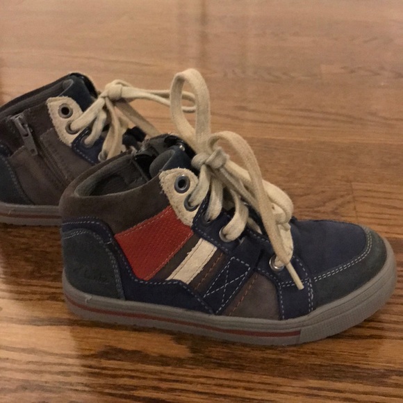 boys clarks shoes size 11